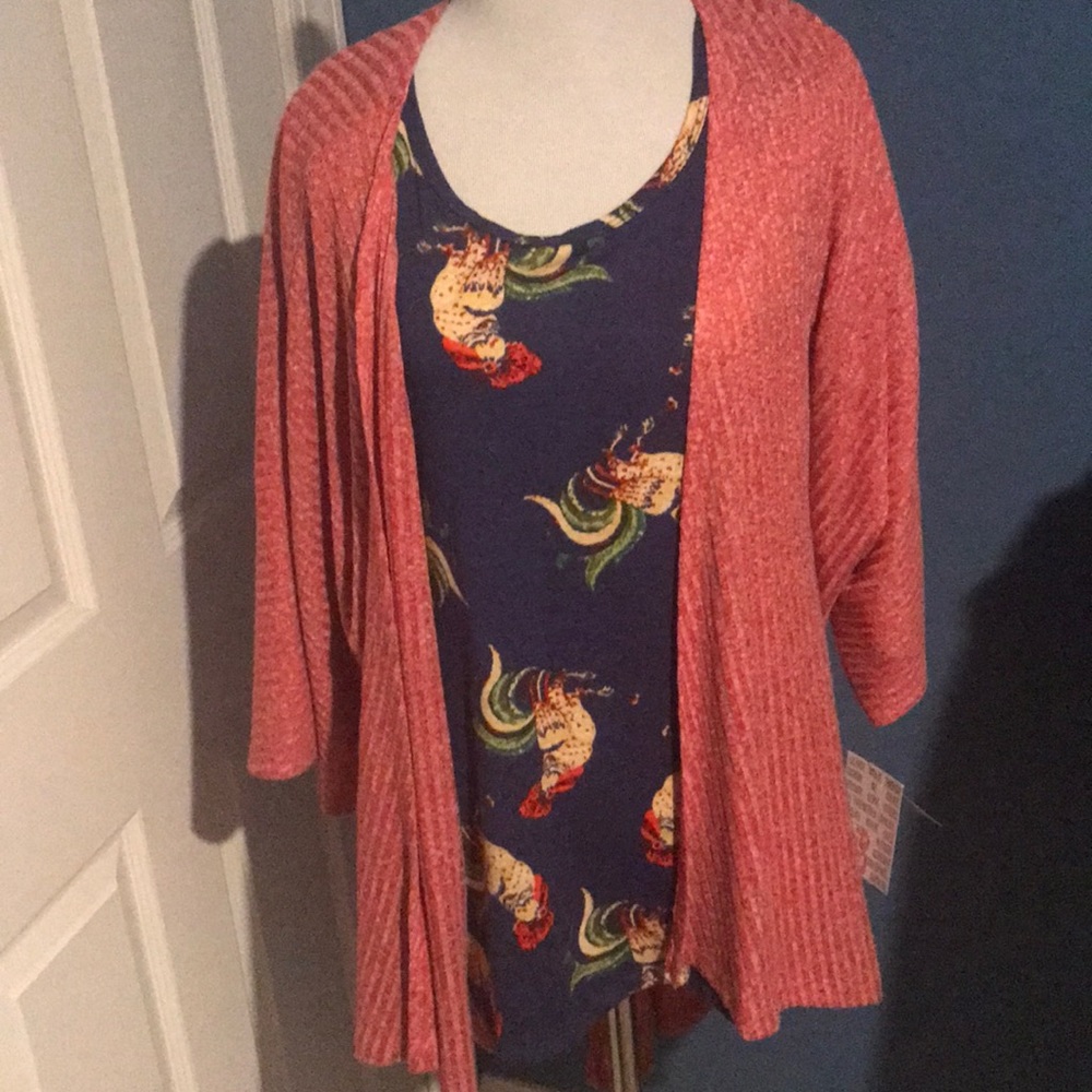 Lularoe Classic T only